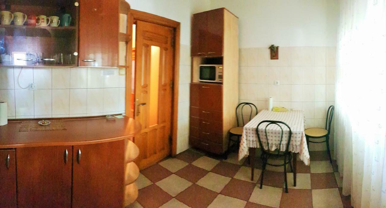 Appartement Vila Cornea à Constanţa Extérieur photo