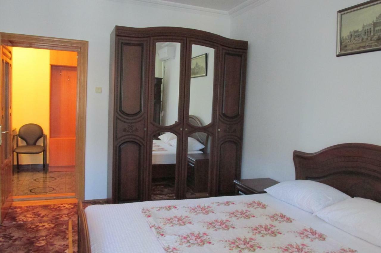 Appartement Vila Cornea à Constanţa Extérieur photo